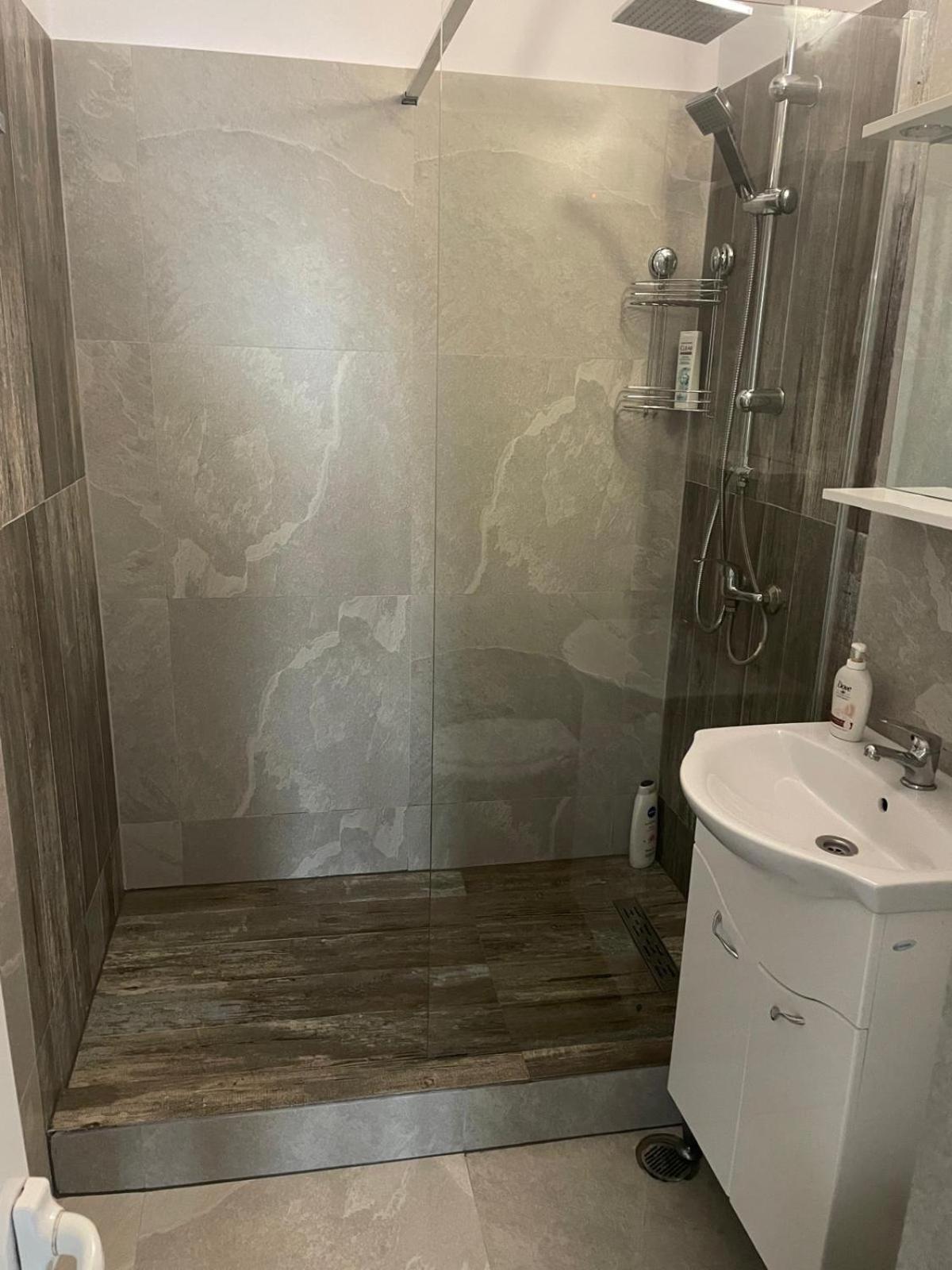 Concept Home Valcea Râmnicu Vâlcea Exteriér fotografie